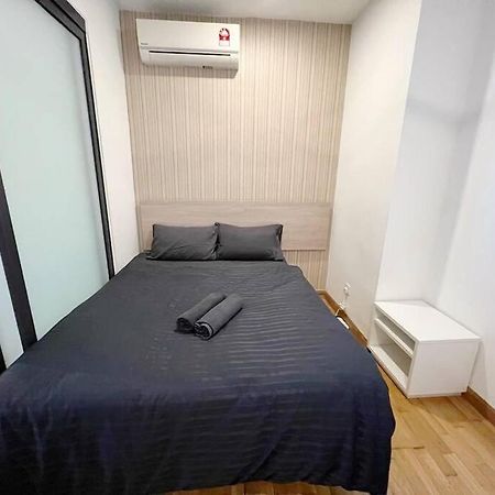 Promo Connected Train 2 Bedroom Above Mall 289 吉隆坡 外观 照片